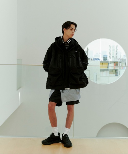 CMF OUTDOOR GARMENT(シーエムエフアウトドアガーメント)の「CMF OUTDOOR GARMENT/シーエムエフ アウトドアガーメント 別注 GUIDE SHELL(マウンテンパーカー・メンズ・ブラック/グレー・L/S/M)」の22枚目の写真