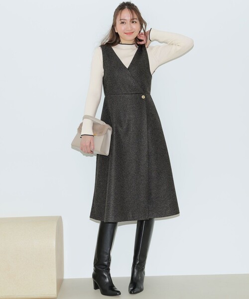 ANY SIS(エニィスィス)の「【2SET】ジャンパースカート × ニット セット(セットアップ・レディース・グレー系/ベージュ系・MEDIUM)」の3枚目の写真