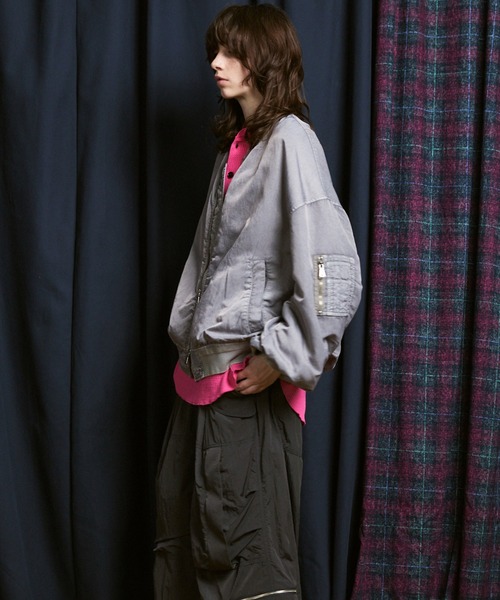 MAISON SPECIAL（メゾンスペシャル）の「《UNISEX》Prime-Over Vintage Like Nylon MA-1 Bomber Jacket/プライムオーバーヴィンテージライクナイロンMA-1ボンバージャケット【MAISON SPECIAL/メゾンスペシャル】（MA-1・メンズ・ブラック/グレイッシュベージュ/カーキ・0/1/2）」の21枚目の写真