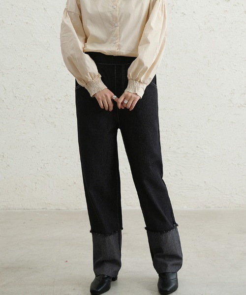 ONEP STAR(ワンピスター)の「裾切替ツートンデニムパンツ(デニムパンツ・レディース・インディゴブルー/ブラック・MEDIUM)」の1枚目の写真
