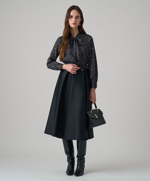 ツイルタックプリーツフレア スカート（スカート）｜ANAYI（アナイ）の