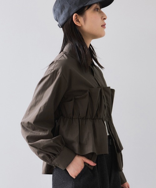 VIS(ビス)の「ビスチェドッキングシャツ/イージーケア(シャツ/ブラウス・レディース・ブラウン系その他/オフホワイト/クリーム・FREE)」の11枚目の写真