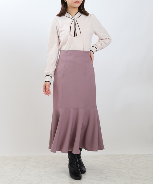 ASTORIA ODIER（アストリアオディール）の「配色ボウタイパールビジュー付きニット（ニット/セーター・レディース・アイボリー/ブラック/ピンクベージュ/ブラウン・MEDIUM/LARGE）」の21枚目の写真