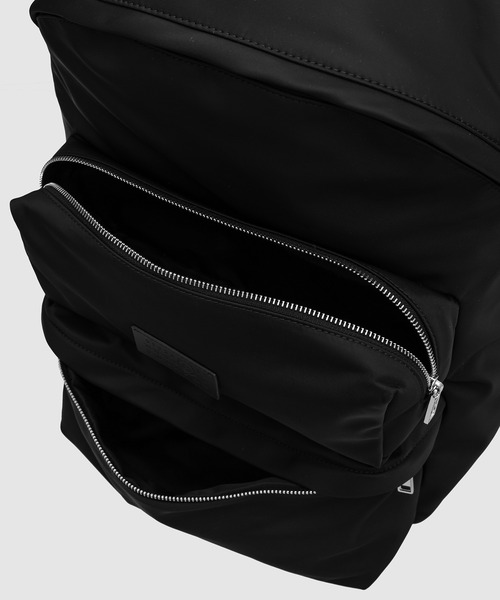 THREE POCKET BACKPACK（バックパック/リュック）｜MM6 Maison