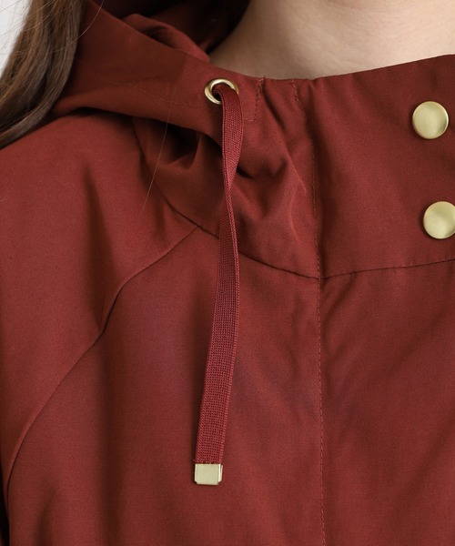 OMNES（オムネス）の「撥水加工マウンテンパーカー（マウンテンパーカー・レディース・ベージュ/ネイビー/レンガ/キャメル/ブラック/カーキ・M）」の12枚目の写真