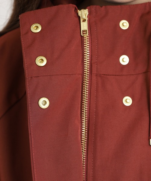 OMNES（オムネス）の「撥水加工マウンテンパーカー（マウンテンパーカー・レディース・ベージュ/ネイビー/レンガ/キャメル/ブラック/カーキ・M）」の11枚目の写真