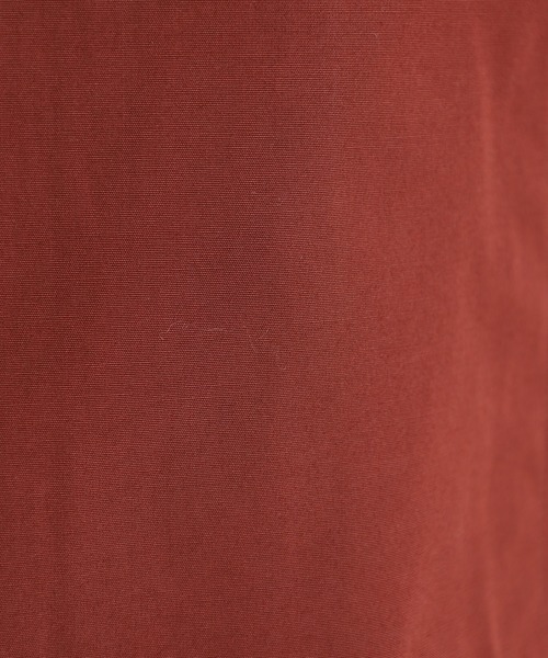 OMNES（オムネス）の「撥水加工マウンテンパーカー（マウンテンパーカー・レディース・ベージュ/ネイビー/レンガ/キャメル/ブラック/カーキ・M）」の8枚目の写真