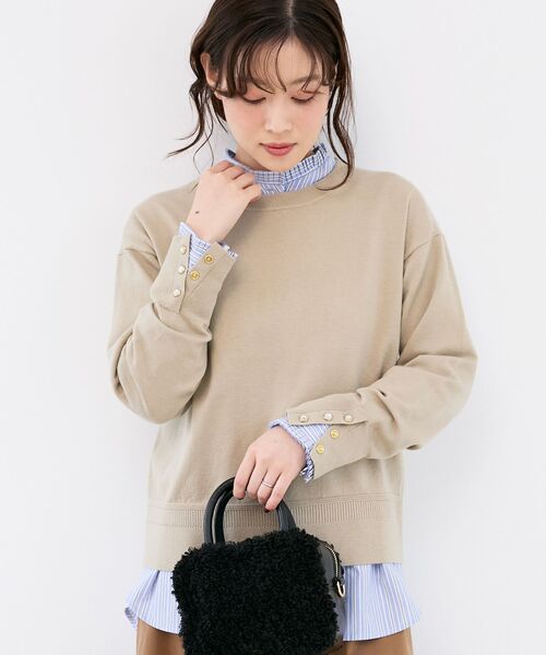 le.coeur blanc(ルクールブラン)の「スリーブボタンクループルオーバー(ニット/セーター・レディース・ブラック系その他/ダークグリーン/ブラウン系その他2/ベージュ/ボルドー・38)」の4枚目の写真