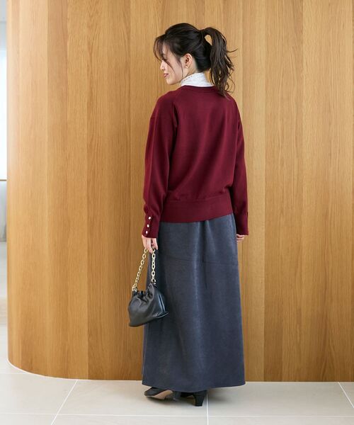 le.coeur blanc(ルクールブラン)の「スリーブボタンクループルオーバー(ニット/セーター・レディース・ブラック系その他/ダークグリーン/ブラウン系その他2/ベージュ/ボルドー・38)」の13枚目の写真