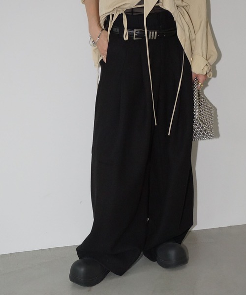 タックベルトループデザイン ボリュームパンツ chw25a046-ファッション