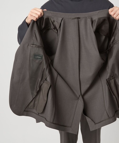 green label relaxing（グリーンレーベルリラクシング）の「TRA シャーク ナロー ジャケット（テーラードジャケット・メンズ・ネイビー/ダークグレー/モカ・S/M/L/XL）」の10枚目の写真