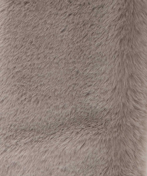 Heather(ヘザー)の「ファーティペット 599176(マフラー・レディース・ベージュ/グレー/アイボリー・ONE SIZE)」の4枚目の写真