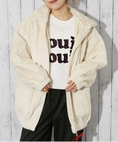 GORGE（ゴージ）の「《ふわもこフェイクファー》レディース ファーブルゾン フード付き 軽量アウター 秋冬（ブルゾン・レディース・アイボリー/ブラック/モカ/ライトグレー・F）」の14枚目の写真