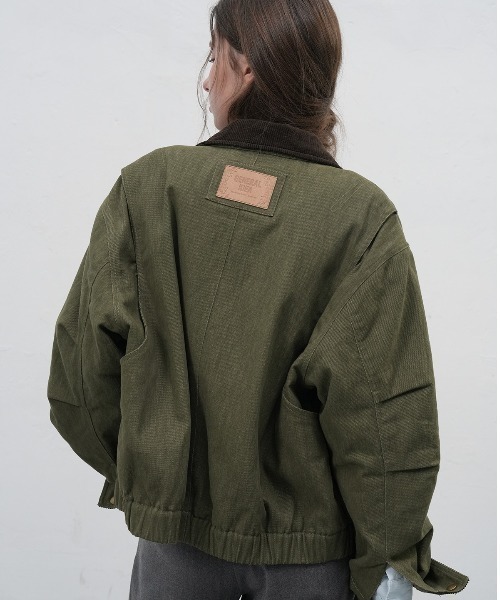 GENERAL IDEA(ジェネラルアイデア)の「【GENERAL IDEA】コーデュロイ襟ワークジャケット / CORDUROY COLLAR PADDING WORK JACKET(ブルゾン・レディース・カーキ/ピンク・L/M/S)」の5枚目の写真