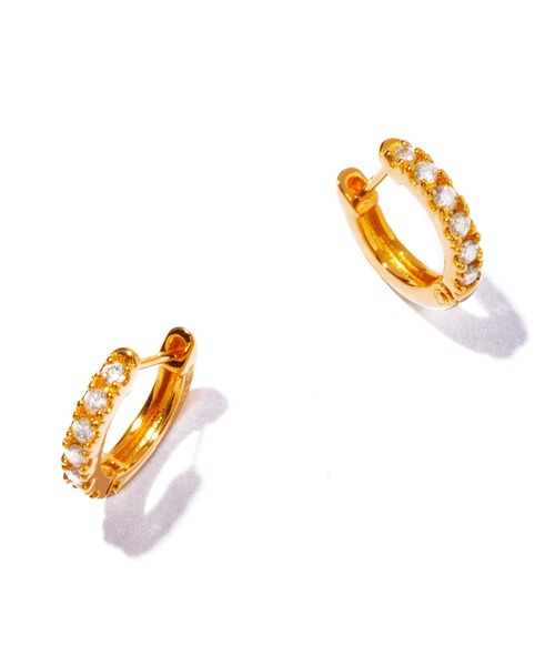 les bonbon(ルボンボン)の「【les bonbon】K18 half diamond hoop pierce/ハーフ ダイヤモンド フープ ピアス(ピアス(両耳用)・レディース・イエローゴールド・FREE)」の2枚目の写真