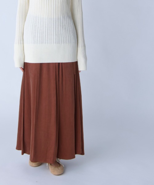 c/est(シーエ)の「【 c/est / シーエ 】 EESTERA -TUCK PLEATS SKIRT- / タックプリーツスカート 2536002 API(スカート・レディース・ブラック/ブラウン・FREE)」の1枚目の写真