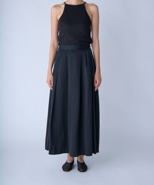 c/est(シーエ)の「【 c/est / シーエ 】 EESTERA -TUCK PLEATS SKIRT- / タックプリーツスカート 2536002 API(スカート・レディース・ブラック/ブラウン・FREE)」の4枚目の写真