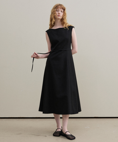 ARTID(アルティーダ)の「ボートネックベルトポイントワンピース_BLACK(ワンピース・レディース・ブラック・SMALL/MEDIUM)」の1枚目の写真