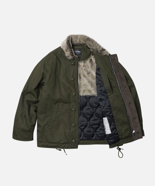 FRIZMWORKS(フリズムワークス)の「EDGAR N-1 DECK JACKET _ OLIVE(その他アウター・メンズ・その他・SMALL/MEDIUM/LARGE/X-LARGE)」の3枚目の写真
