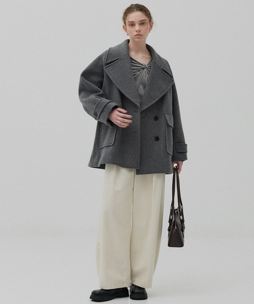 PUBLIC TOKYO（パブリックトウキョウ）の「ワイドラペルコート（ステンカラーコート・レディース・ダークグレー/ブラウン・1/2）」の4枚目の写真