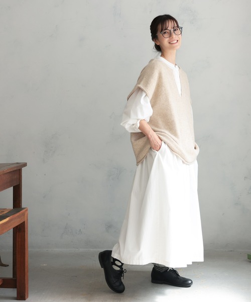 soulberry（ソウルベリー）の「キーネックのニットベスト（ベスト・レディース・ベージュ・M/L/LL/3L/4L/5L）」の8枚目の写真