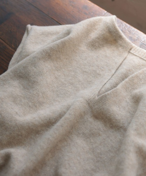 soulberry（ソウルベリー）の「キーネックのニットベスト（ベスト・レディース・ベージュ・M/L/LL/3L/4L/5L）」の10枚目の写真