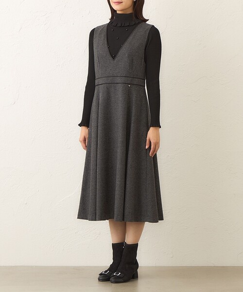 TO BE CHIC(トゥー ビー シック)の「ホームスパン ジャンパースカート(ジャンパースカート・レディース・グレー系その他2/ブラック・40/42)」の9枚目の写真