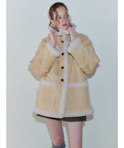 ETMON(エトモン)の「Suede Button Mustang Coat, Light Beige(ムートンコート・レディース・その他・F)」の1枚目の写真