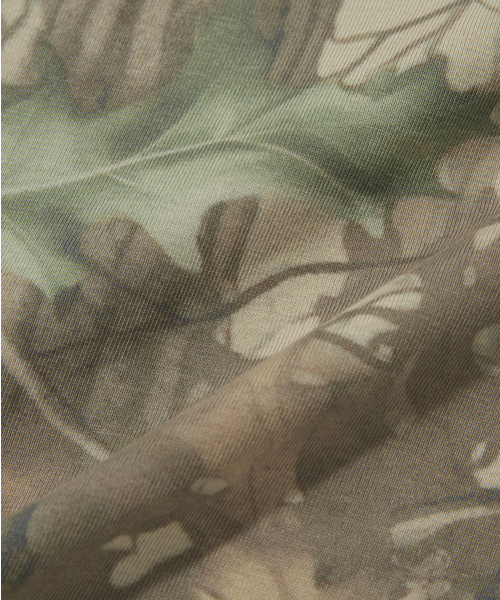 suade（スエード）の「CAMO LONG SLEEVE [TREE CAMO]（Tシャツ/カットソー・レディース・その他・SMALL/LARGE）」の5枚目の写真