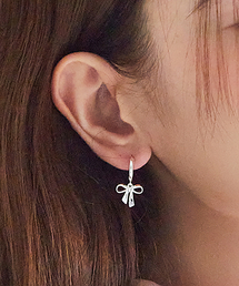 Ribbon Shake Earrings