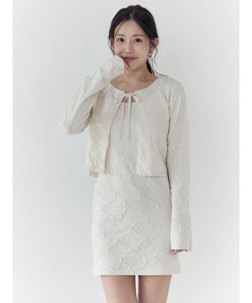 CALNAMUR（カルナムール）の「リボンジャガードキャミワンピース（ワンピース・レディース・ライトブルー/ピンク/アイボリー・FREE）」の2枚目の写真