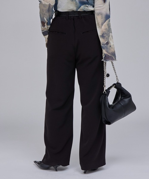 Lui's（ルイス）の「【Miu企画】セミフレアスラックス（スラックス・レディース・ブラウン/ブラック・36/38）」の9枚目の写真