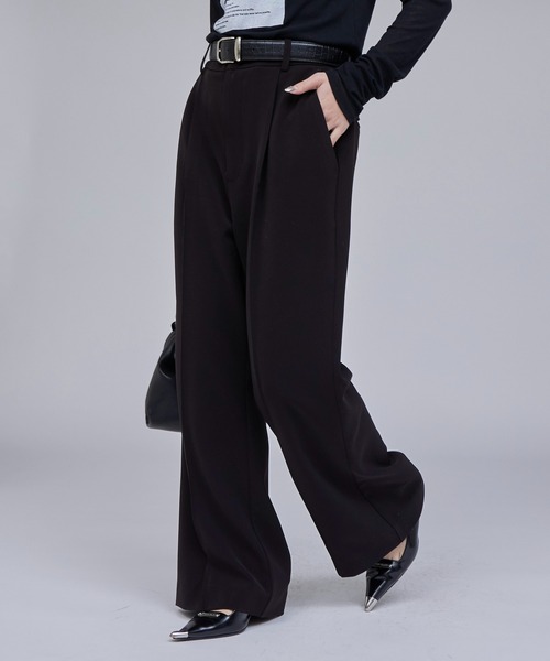 Lui's（ルイス）の「【Miu企画】セミフレアスラックス（スラックス・レディース・ブラウン/ブラック・36/38）」の13枚目の写真