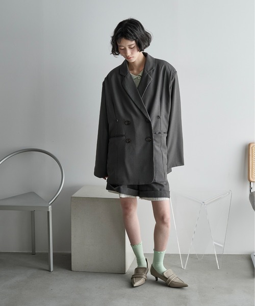 THE YOn(ザヨン)の「スイッチヘムロールアップショートパンツ(その他パンツ・レディース・チャコールグレー/グレー/ベージュ・FREE)」の13枚目の写真