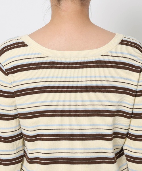LOWRYS FARM（ローリーズファーム）の「マルチボーダーフリルタイトＬＳ　642942（ニット/セーター・レディース・アイボリー/ブラウン/ネイビー/ホワイト/グレー・FREE）」の11枚目の写真