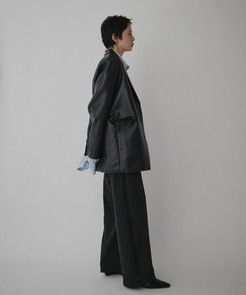 VION（ヴィオン）の「グリマーリラクストワイドパンツ / Glimmer Relaxed Wide Pants（スウェットパンツ・レディース・ブラック/グレー・FREE）」の4枚目の写真