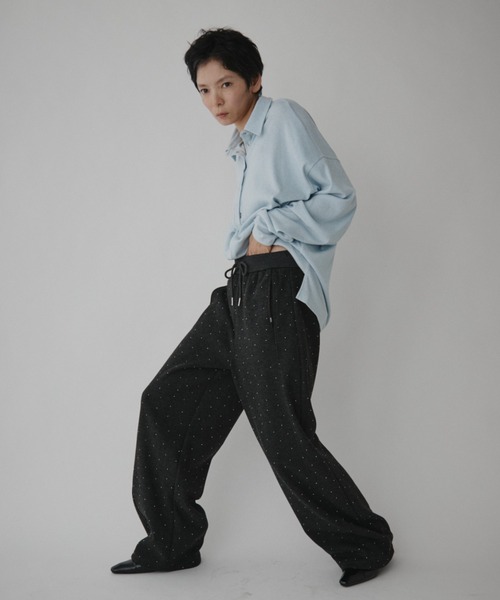VION（ヴィオン）の「グリマーリラクストワイドパンツ / Glimmer Relaxed Wide Pants（スウェットパンツ・レディース・ブラック/グレー・FREE）」の14枚目の写真