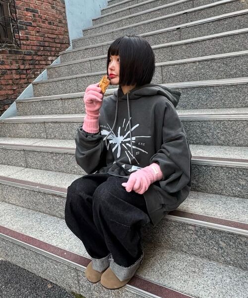 THE MILE(ザマイル)の「ファイヤークラッカー スウェット フード GREY(パーカー・メンズ・その他・S/M/L/XL)」の2枚目の写真
