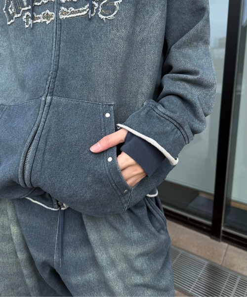 sedacle(セダクル)の「【26SS】デニムプリント加工ジップパーカー(パーカー・メンズ・インディゴブルー・MEDIUM/LARGE/SMALL)」の15枚目の写真