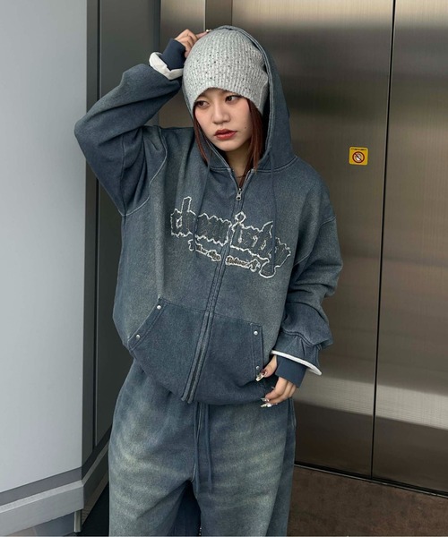 sedacle(セダクル)の「【26SS】デニムプリント加工ジップパーカー(パーカー・メンズ・インディゴブルー・MEDIUM/LARGE/SMALL)」の3枚目の写真