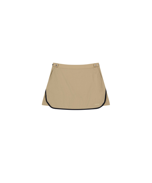 MEA（メア）の「DOLPHIN APRON SHORTS [BEIGE]（その他パンツ・レディース・ベージュ・FREE）」の2枚目の写真