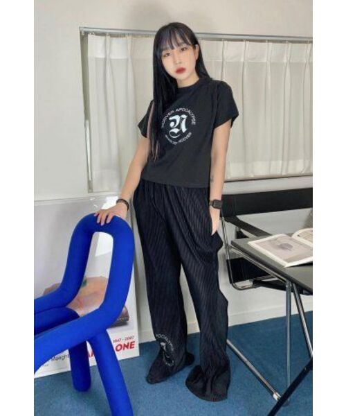 NCOVER（エヌカバー）の「ROMAN TYPO PLEATS PANTS-BLACK（その他パンツ・レディース・その他・FREE）」の5枚目の写真