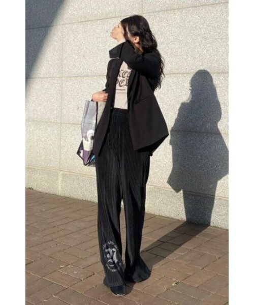 NCOVER（エヌカバー）の「ROMAN TYPO PLEATS PANTS-BLACK（その他パンツ・レディース・その他・FREE）」の6枚目の写真