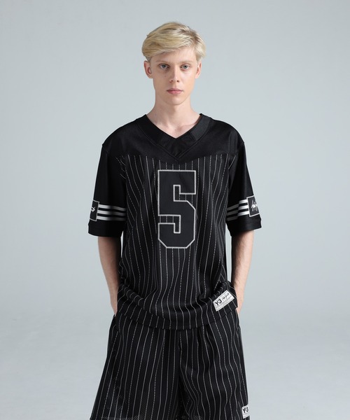 Y-3（ワイスリー）の「Y-3 ELITE 5 A FOOTBALL SHORT SLEEVE TEE（Tシャツ/カットソー・メンズ・ブラック・XX-SMALL/X-LARGE/LARGE/MEDIUM/SMALL/X-SMALL）」の2枚目の写真