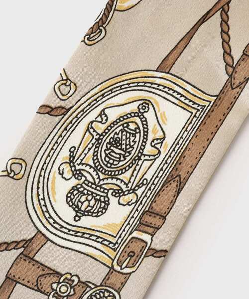 OPAQUE.CLIP（オペークドットクリップ）の「【スカーフリング付き】柄アソートスカーフ（バンダナ/スカーフ・レディース・ベージュ系2/グリーン系2/ブラック/アイボリー・00）」の8枚目の写真