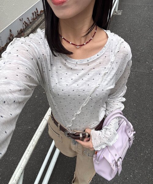 CIAOPANIC（チャオパニック）の「（無地/星柄）メローデザインシアートップス（Tシャツ/カットソー・レディース・ネイビー/グレー/オフホワイト/イエロー/イエロー系その他/グレー系その他・ONE SIZE）」の4枚目の写真