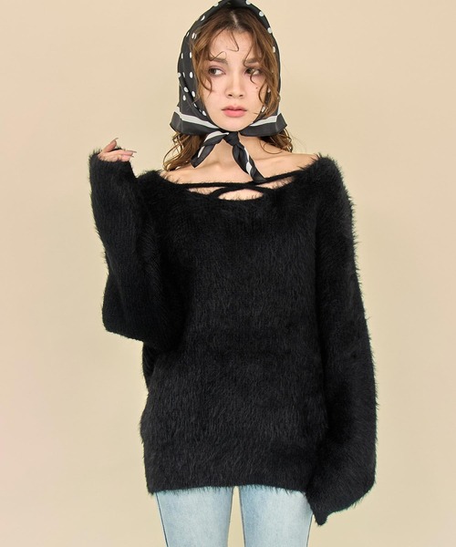 ANAP（アナップ）の「2wayクロス シャギー ニット（ニット/セーター・レディース・アイボリー/ブラック/ライトピンク・F）」の2枚目の写真