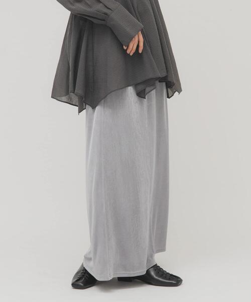 KBF（ケイビーエフ）の「シャイニーイージースカート（スカート・レディース・グレー/ブラウン/ブラック・ONE）」の4枚目の写真