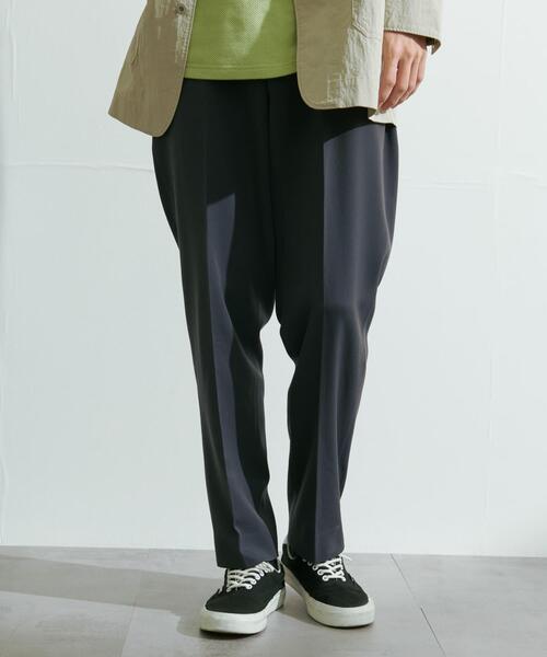 URBAN RESEARCH DOORS(アーバンリサーチドアーズ)の「『UR TECH』完声 テーパードトラウザー(その他パンツ・メンズ・ベージュ系その他/ブラック/チャコールグレー・SMALL/X-LARGE/LARGE/MEDIUM)」の13枚目の写真