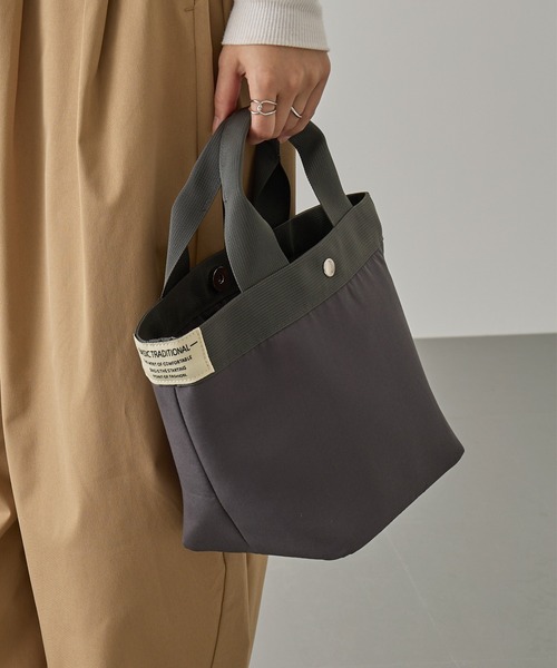 A by MAGASIN DE MODE(エーバイマガジンデモード)の「【A by MAGASIN DE MODE】e.e.p.撥水防汚 ミニョントート SNBD(トートバッグ・レディース・ベージュ/ブラック/カーキ/チャコールグレー・FREE)」の3枚目の写真
